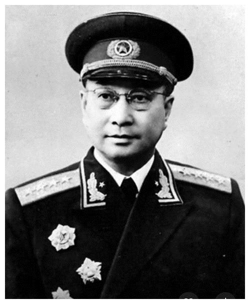 陈赓腿伤严重，差点被截肢，苦苦哀求之下才保住了左腿休闲区蓝鸢梦想 - Www.slyday.coM