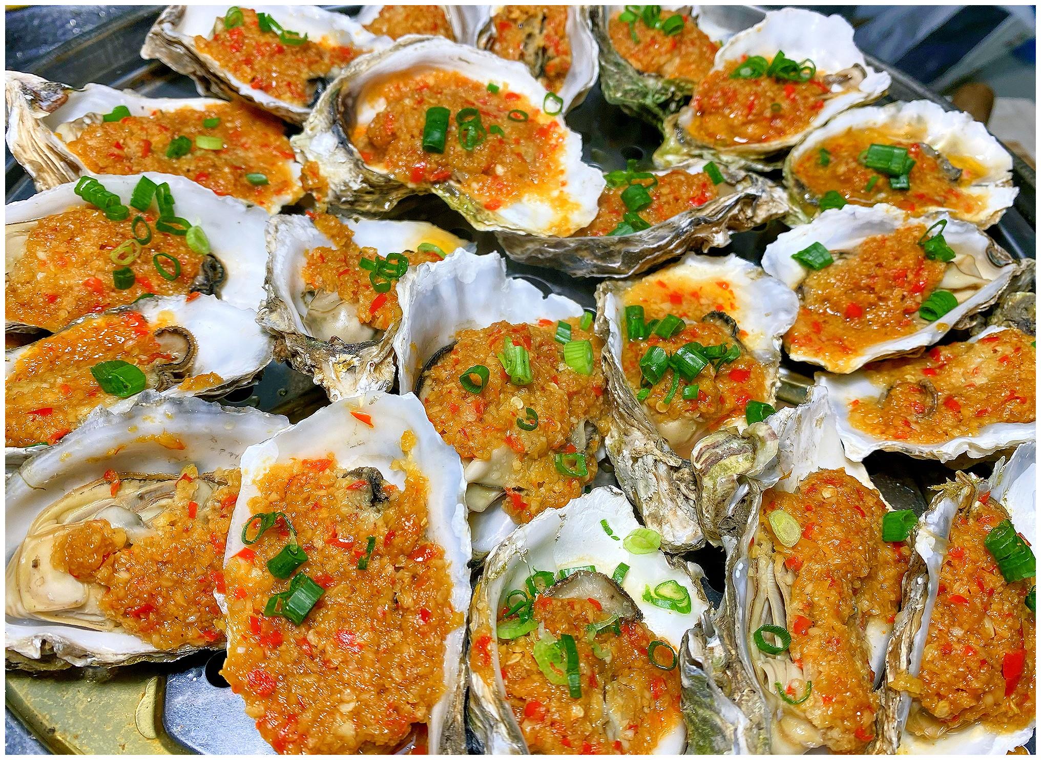 蒜蓉蒸生蚝海鲜系列第001道