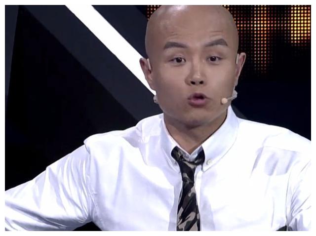 乐嘉被封杀的真正原因,你以为是得罪金星,强吻谢娜?想得太简单