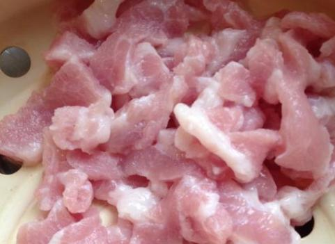 全世界一半的猪都被中国人吃掉了,但是有5种猪肉,卖肉的都不吃休闲区蓝鸢梦想 - Www.slyday.coM 全世界一半的猪都被中国人吃掉了,但是有5种猪肉,卖肉的都不吃休闲区蓝鸢梦想 - Www.slyday.coM