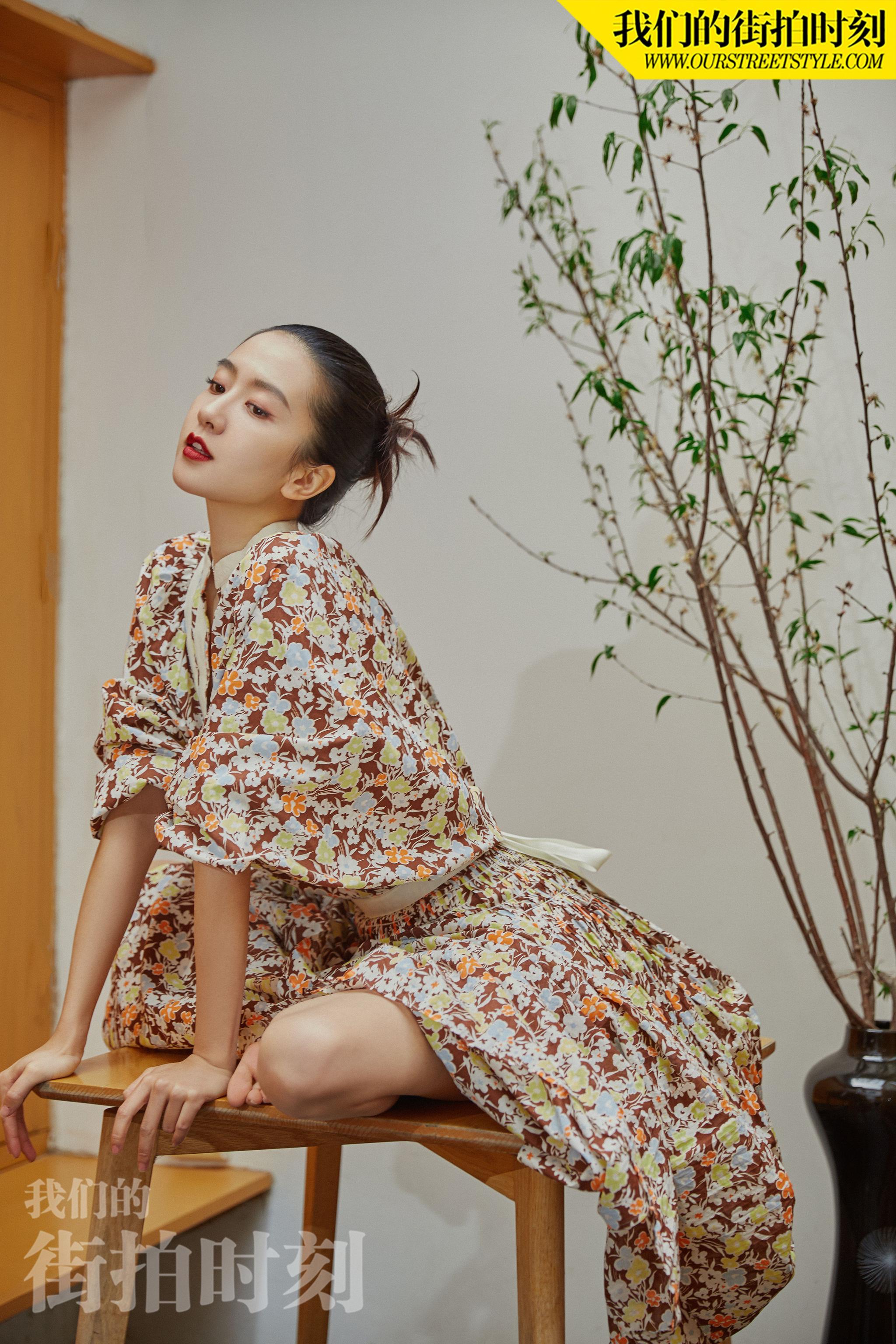 许龄月时尚大片欣赏 邂逅一曲悠扬的法式浪漫__财经头条