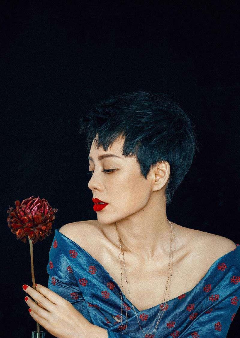 宁静参加《乘风破浪的姐姐》红遍网络