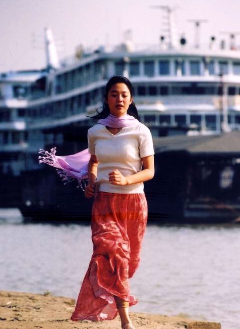 电影桃花灿烂简介