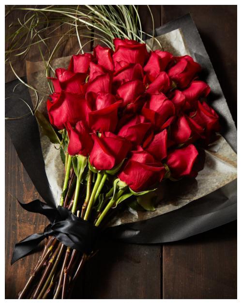 近期，落花时节又逢君，迎来好消息，爱情回归的4大星座休闲区蓝鸢梦想 - Www.slyday.coM