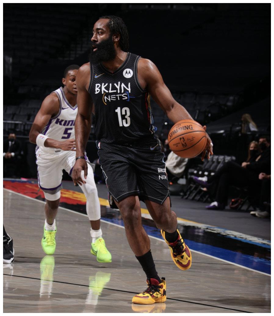 哈登半场1810欧文单节14分篮网领先国王新援香波特完成首秀