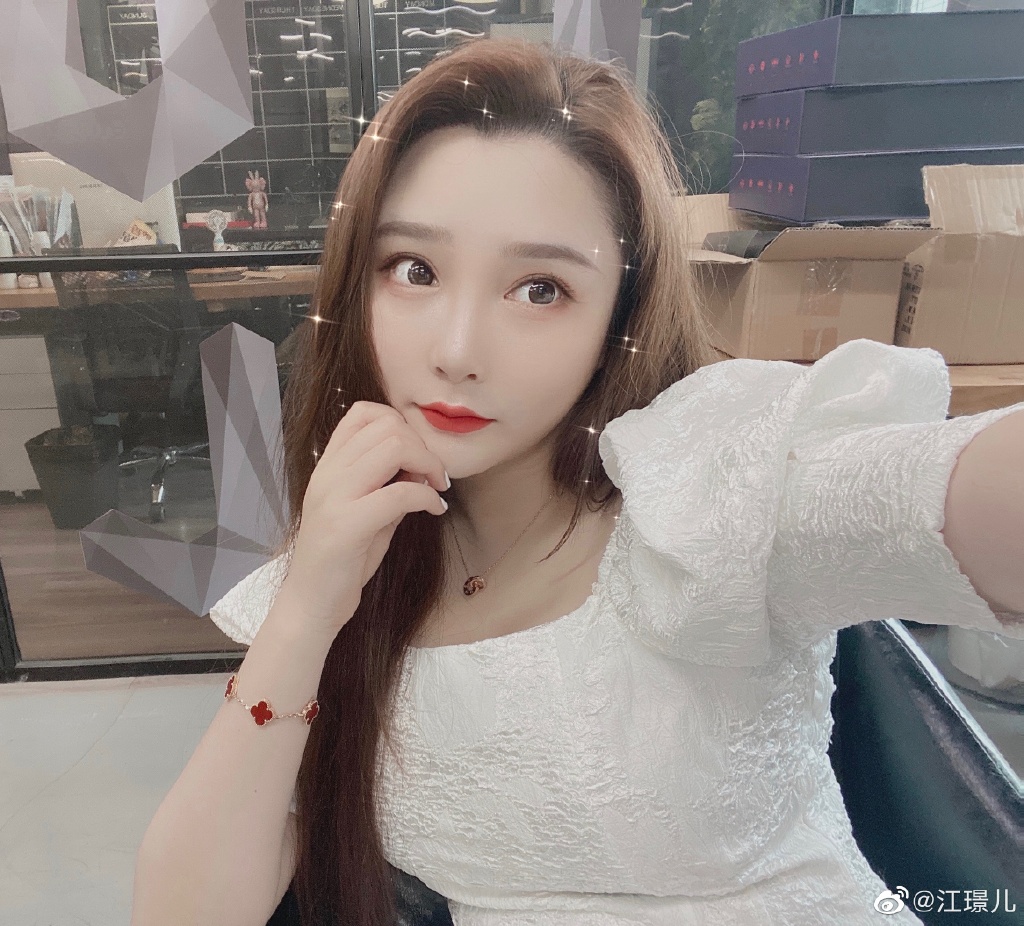 美女歌手江璟儿迷人写真美照欣赏_高清图集_新浪网