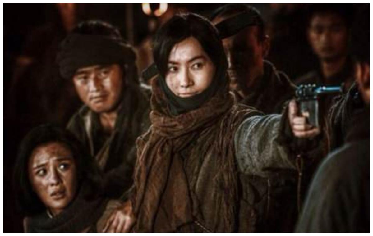 揭秘关东艳匪驼龙之死:东北女匪首张素珍,为何最后在妓院落网?