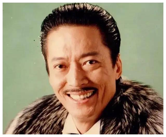 71岁香港第一恶人,近照曝光子孙满堂 曾被亚视以百万高薪挖角