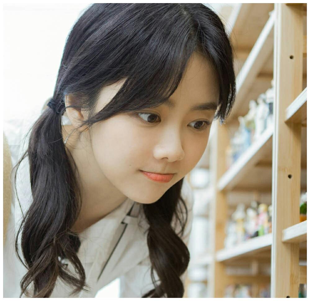 谭松韵郑爽张新成现身奇妙小森林,吴奇隆助阵,童真梦幻吸睛