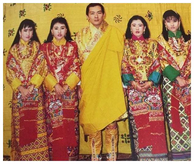不丹老国王娶了同胞四姐妹,均肤白貌美又多子,谁才是他的最爱?