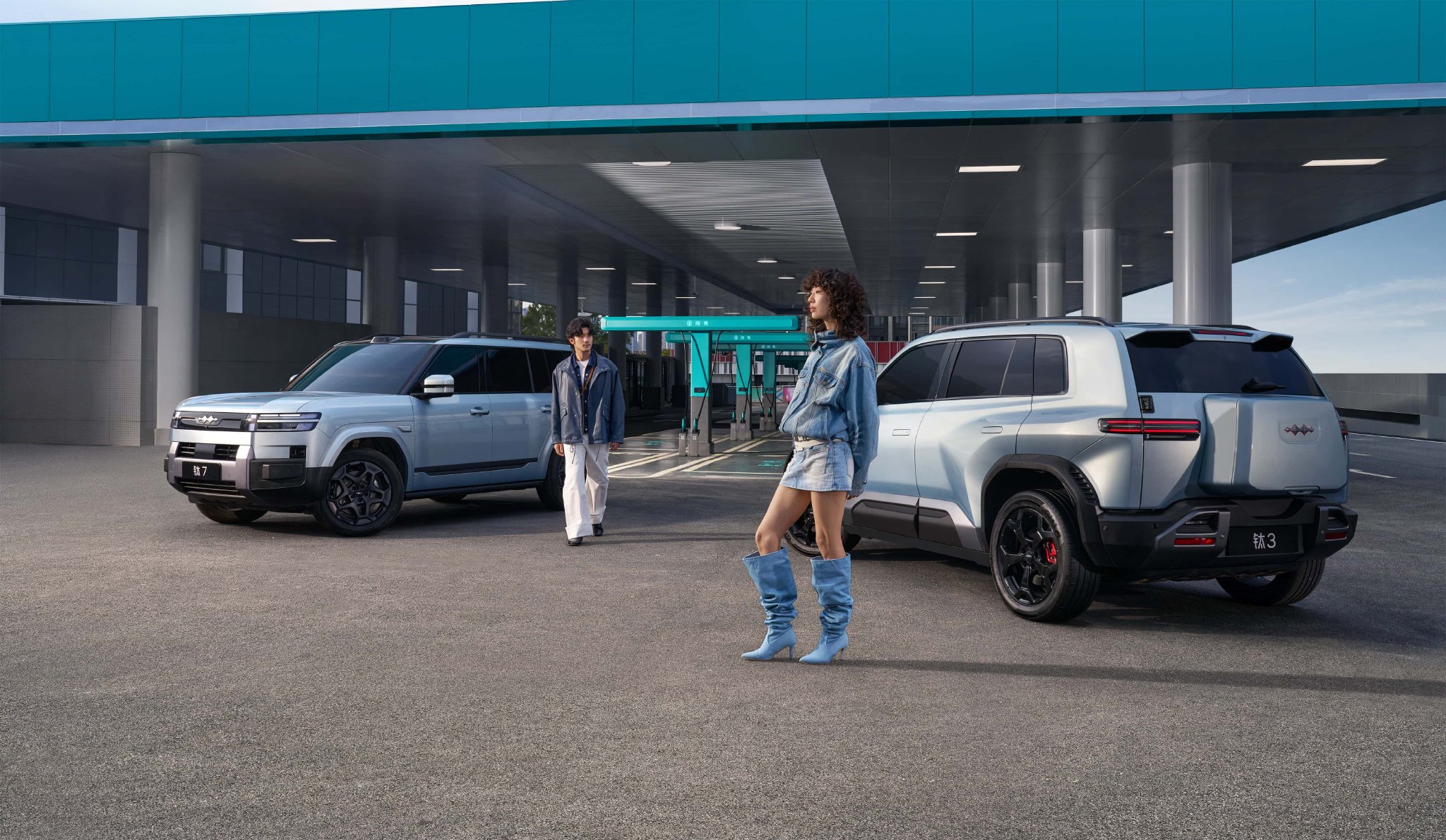 十大黑科技赋能！方程豹钛3闪充版上市，15.38万起