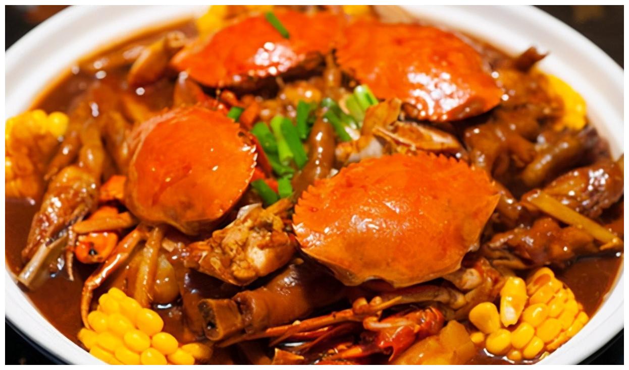 秘制肉蟹煲,香辣美味,酱香浓郁,学会再也不用买着吃,贼美味__财经头条