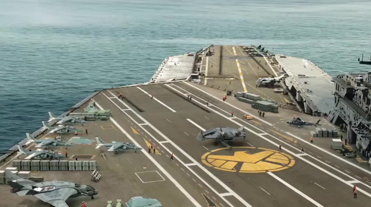 复仇者联盟神盾局的潜艇太震撼了还能隐身真的很绝