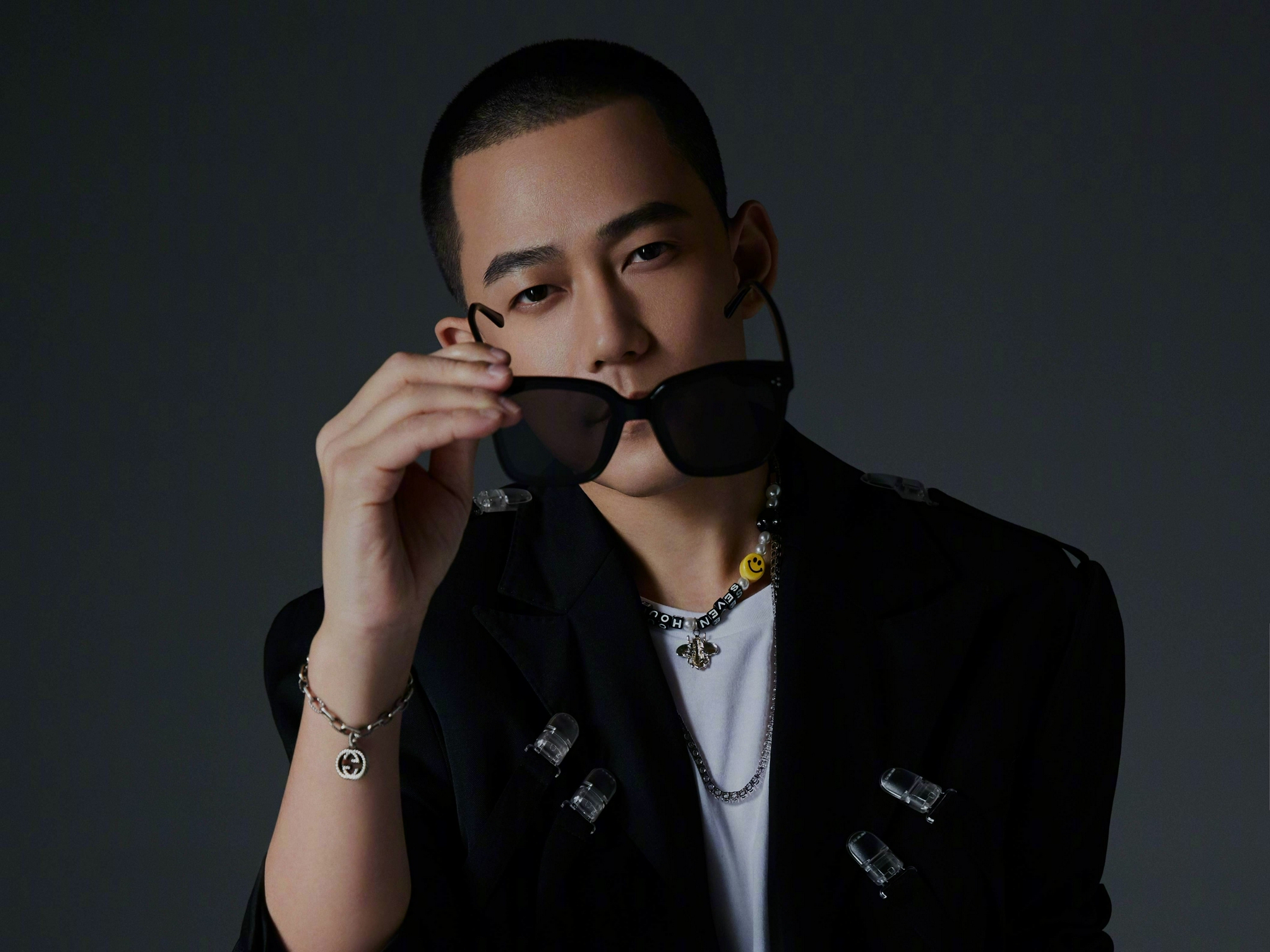 07届"快男"亚军苏醒发简历求工作,并直呼自己很便宜|简历|张杰|快乐