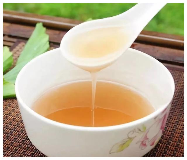 桄榔粉是第五批自治区级非物质文化遗产,是用桄榔树加工而成.