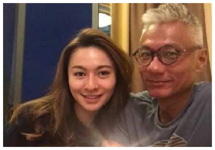 拒绝林青霞表白,与刘嘉玲恋爱3年,转身娶她人的林俊贤今怎么样