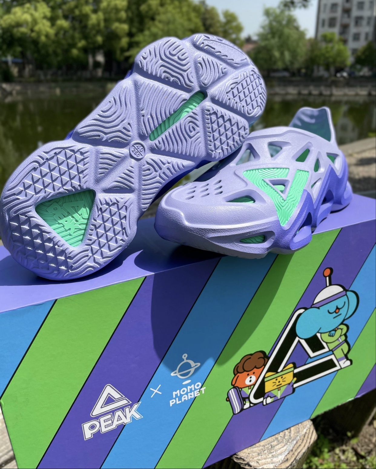 momoplanet x匹克态极洞洞鞋