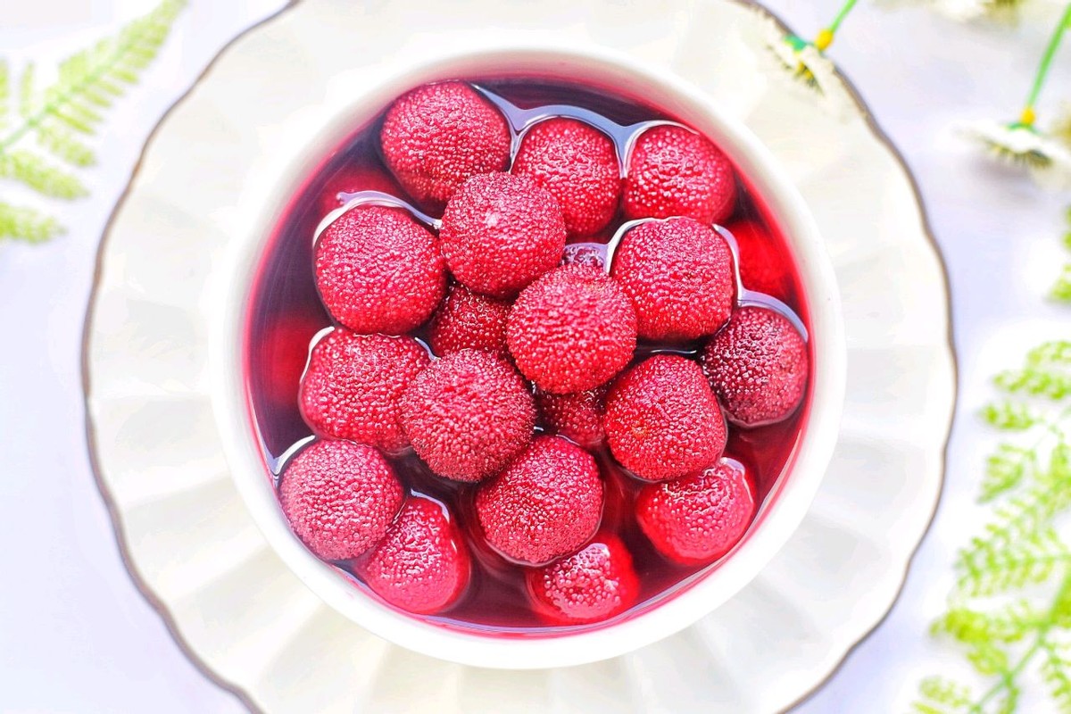 冰镇杨梅饮,新手也能学会,颜值高,冰凉爽口真好喝