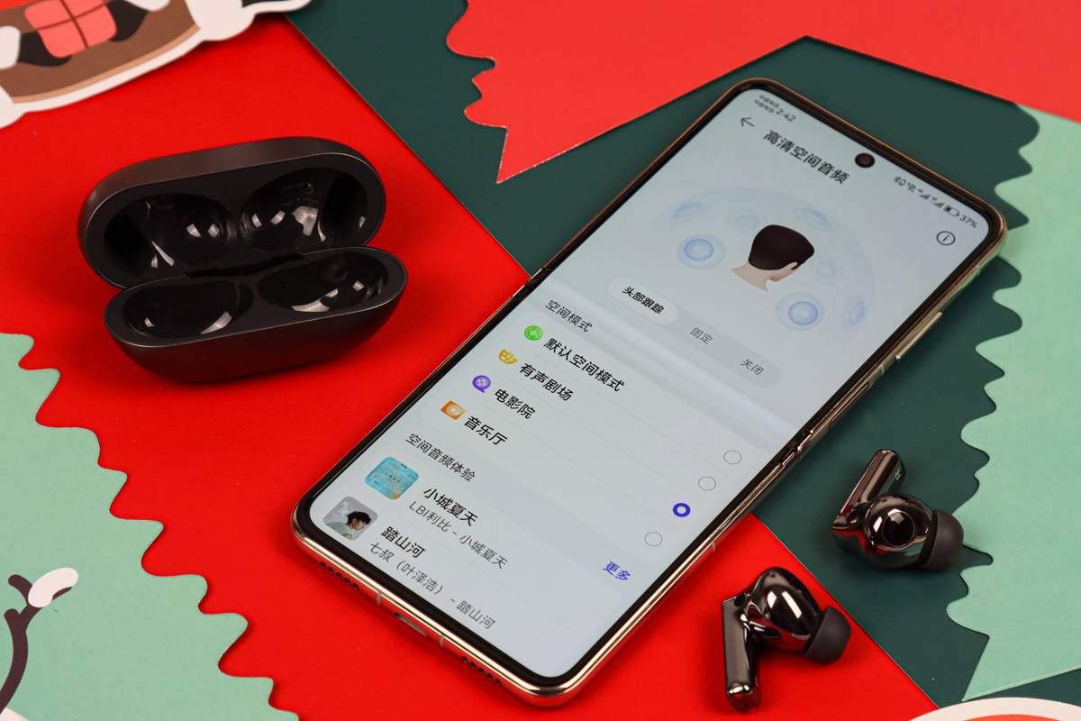 好看又实用圣诞送礼就选华为freebuds系列耳机