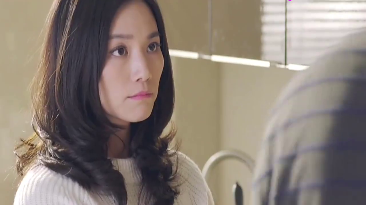 男保姆与美女雇主互生情愫,现实却很残酷