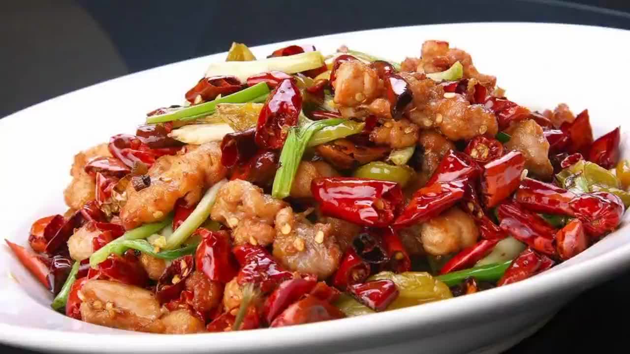 家庭版"辣子鸡块"做法简单,香辣过瘾,下酒又下饭,太香了