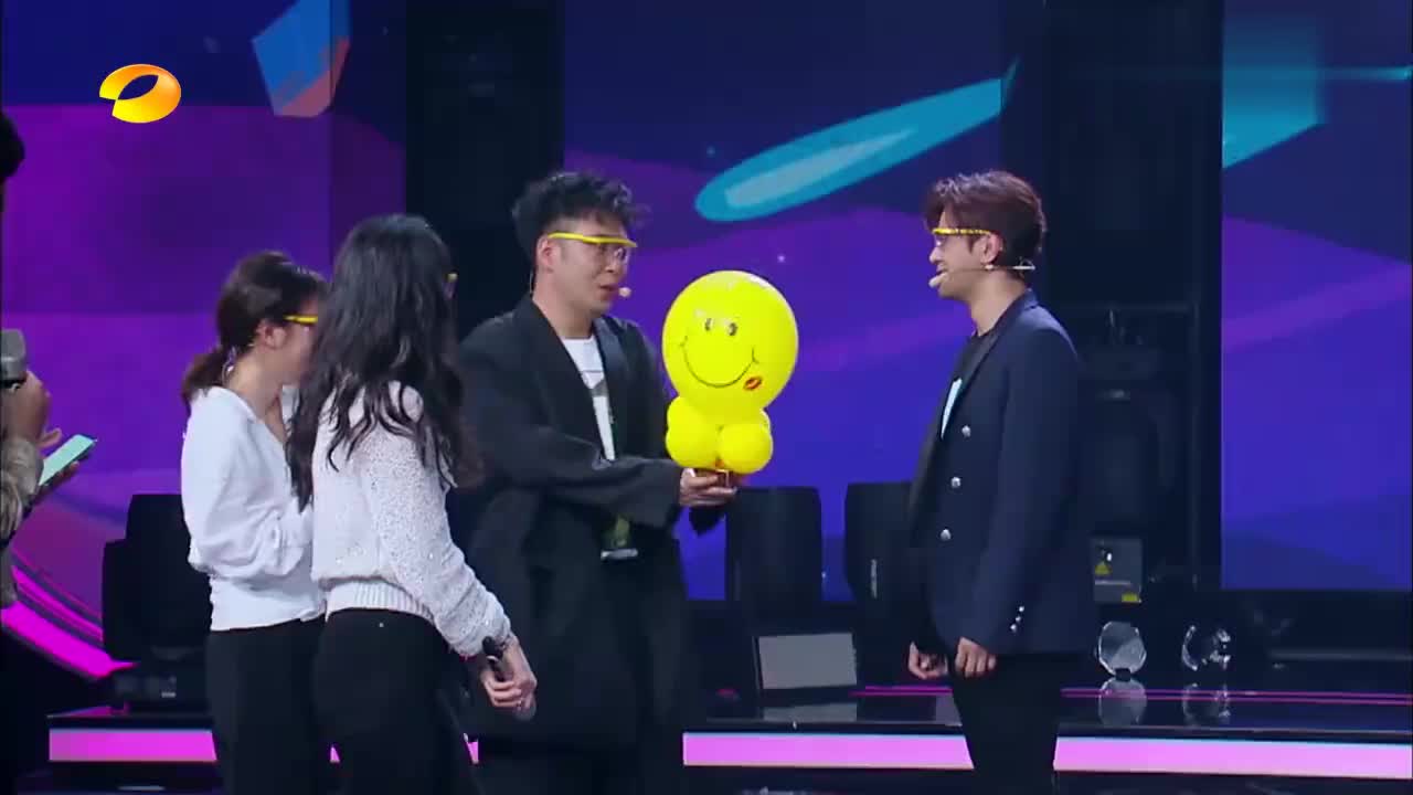 罗志祥:录节目拿大喇叭喊,得过且过,请让我过!太魔性了