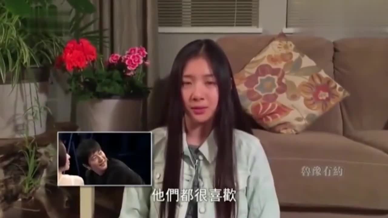 郑钧女儿首次曝光,长发高鼻梁跟郑钧年轻时一模一样!郑钧谈女儿