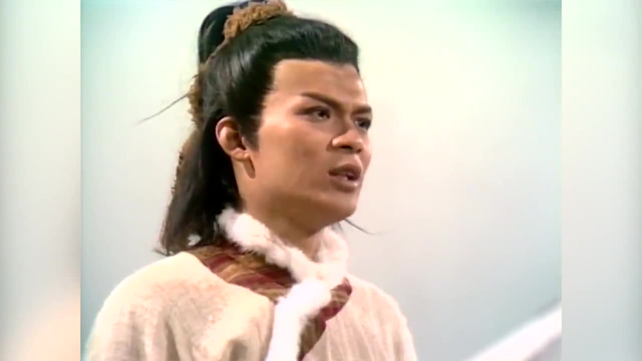 83版射雕:黄蓉郭靖当众撒狗粮,丐帮弟子都没脸看了