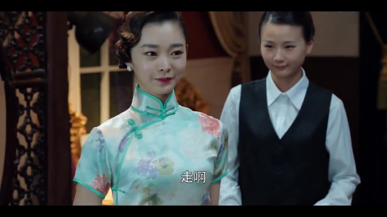 小楼又东风:美凤拉着高晨宣誓主权,晗芝状态不佳暂停拍摄