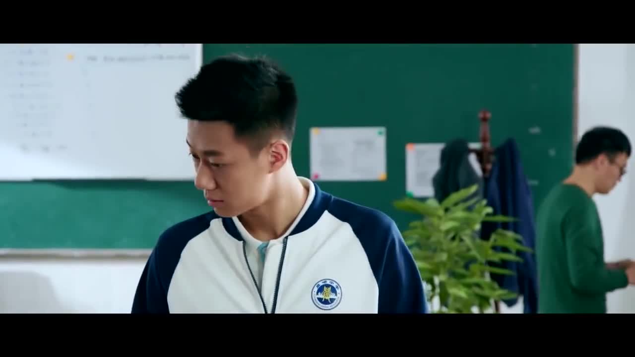 小美好:为辅导小希学习,学渣吴柏松申请补课,太暖了吧!