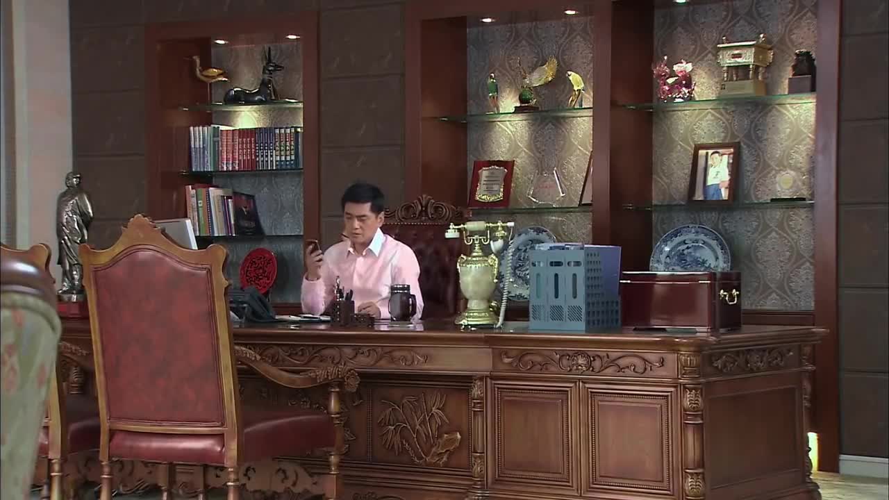 盛夏晚晴天:莱凤仪为寿宴的事哭哭啼啼,乔季云的心都要碎了