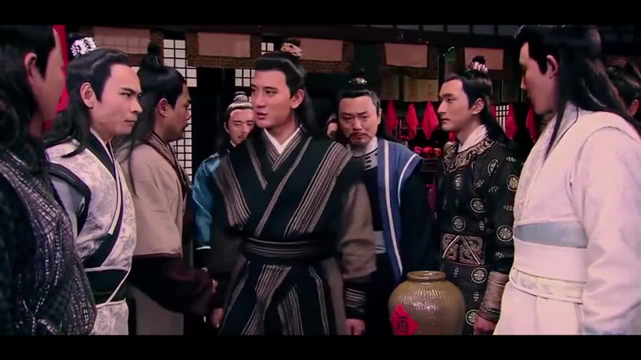 秦琼指责罗成,罗成感觉委屈,秦琼:你是我的表弟