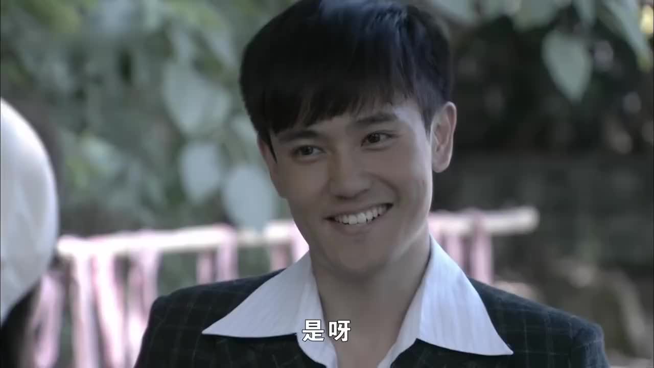 雾都梦鲤找到芷兰说秦必成给他介绍对象