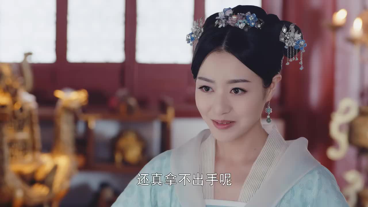 锦绣未央拓跋浚和君桃三人到指定地点不见李未央的踪影