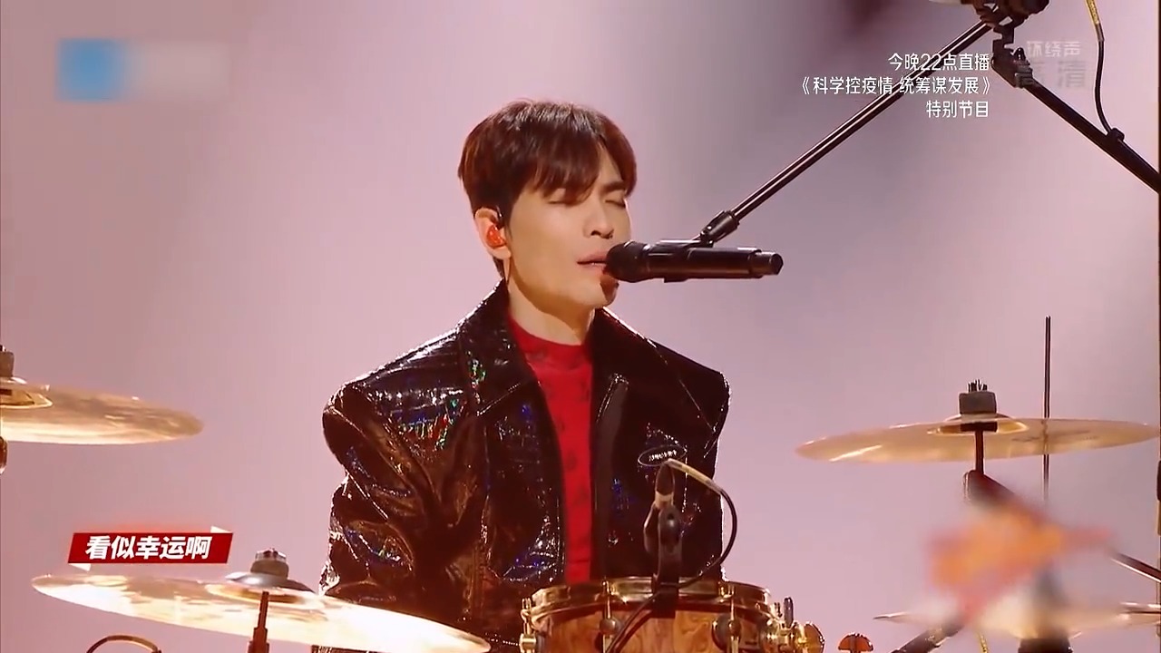 强强联手！萧敬腾王琳凯同台玩摇滚，两个人撑起一个乐队丨闪光