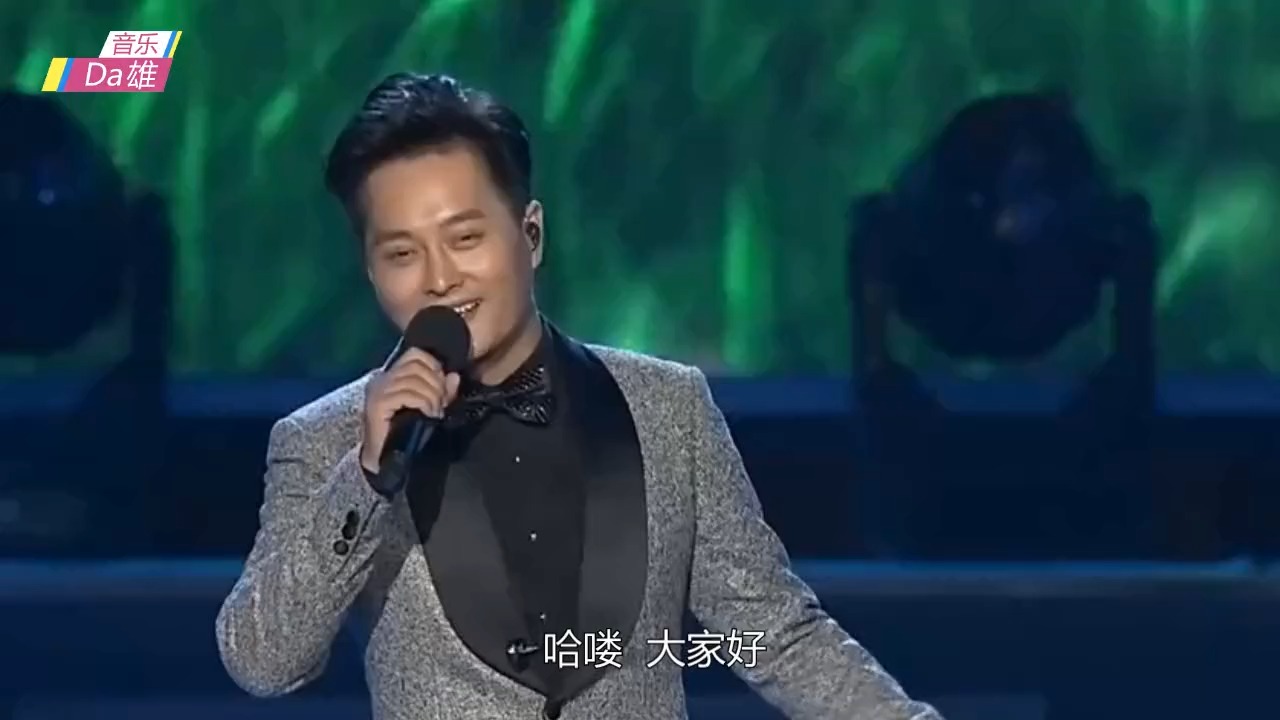 很多人听完这首歌终于承认云飞才是草原歌神，这下不服不行！