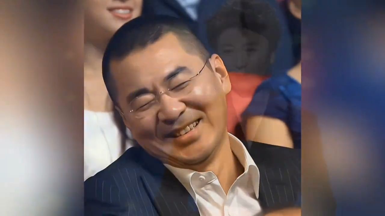 新歌上线！《谁不是路过人间》，句句入心，太好听了 抖音热歌