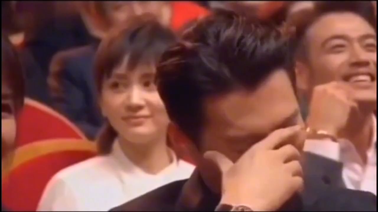 唐嫣_罗晋：伤感情歌对唱配音《一首醉人的歌》旋律优美超好听