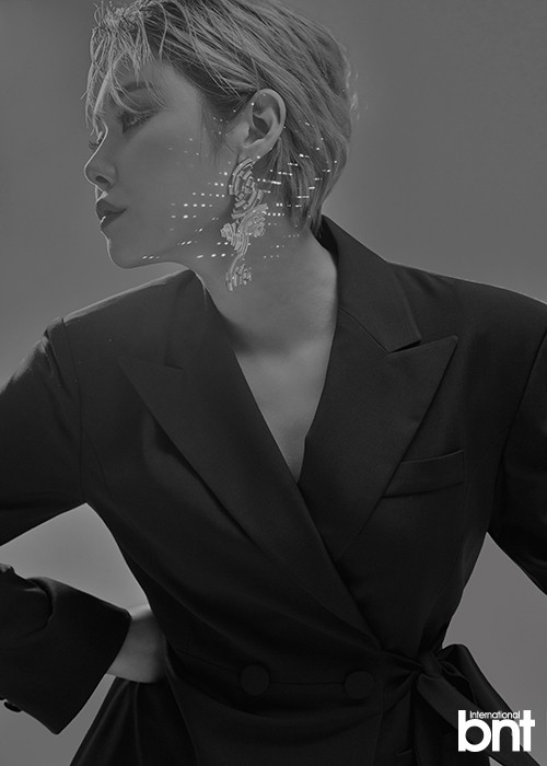 韩国女歌手cheetah最新杂志写真曝光_高清图集_新浪网