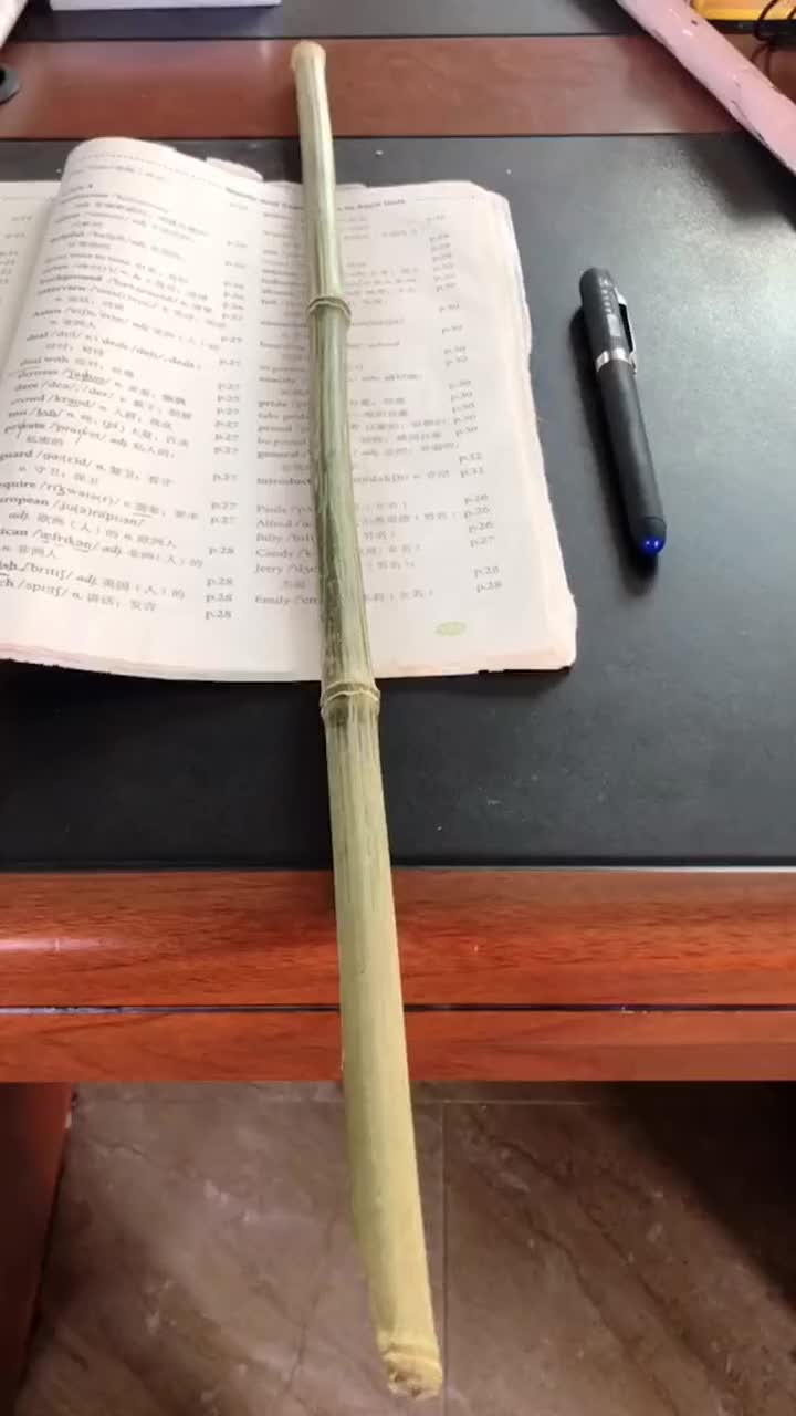 在小县城当老师,爸爸准备棍子当教具_手机新浪网