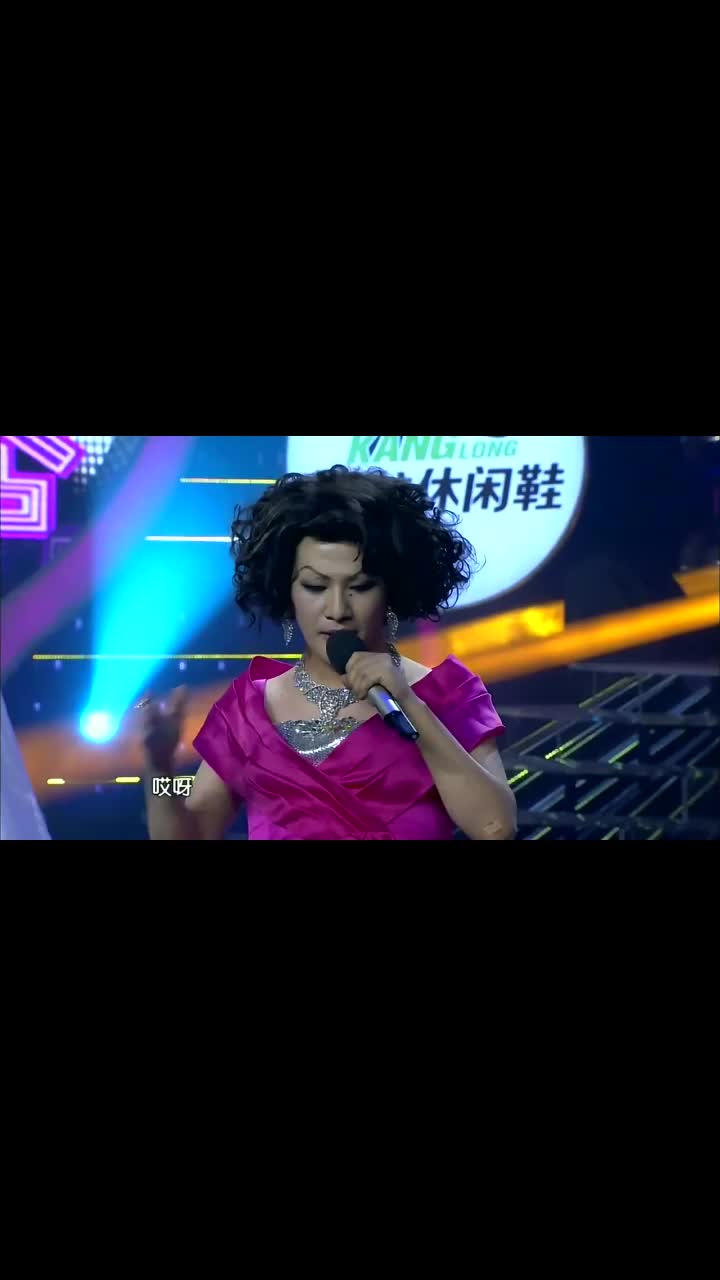 百变大咖秀:大张伟搞笑模仿蔡琴,被蔡明吐槽像格格巫,笑得眼泪