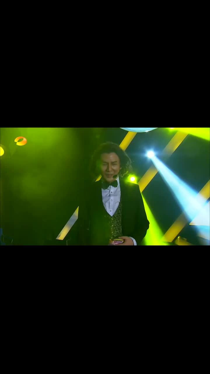 百变大咖秀大张伟搞笑模仿李咏现场出题整蛊赵四反转一浪接