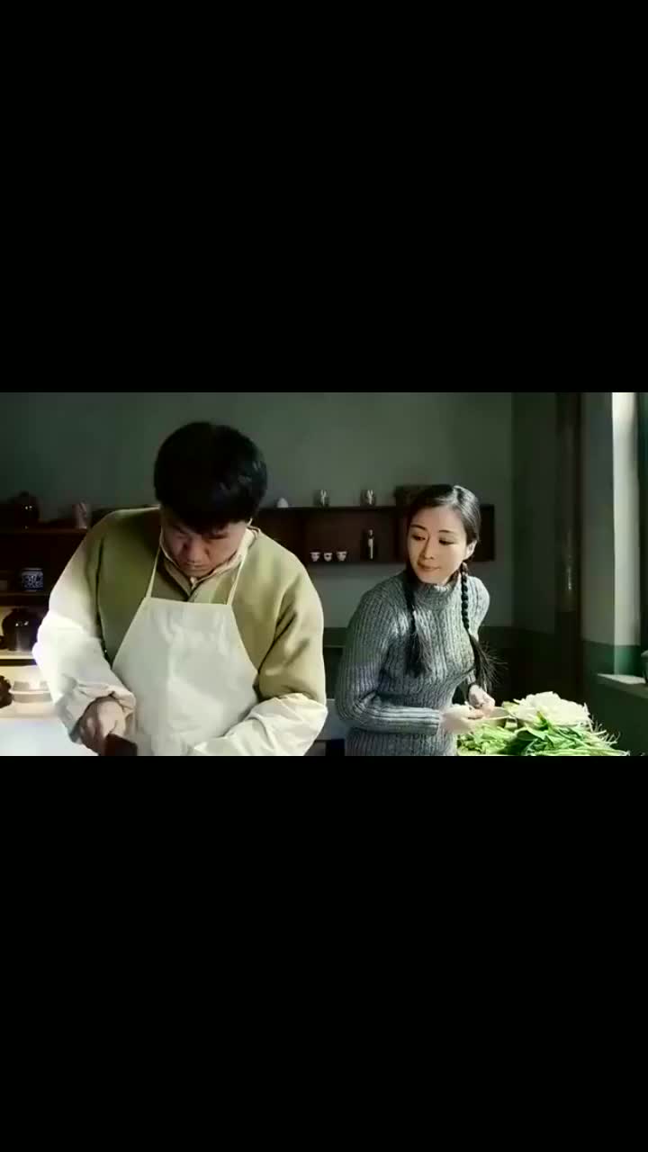 情满四合院冉老师第一次和傻柱接触没想到俩人很聊得来