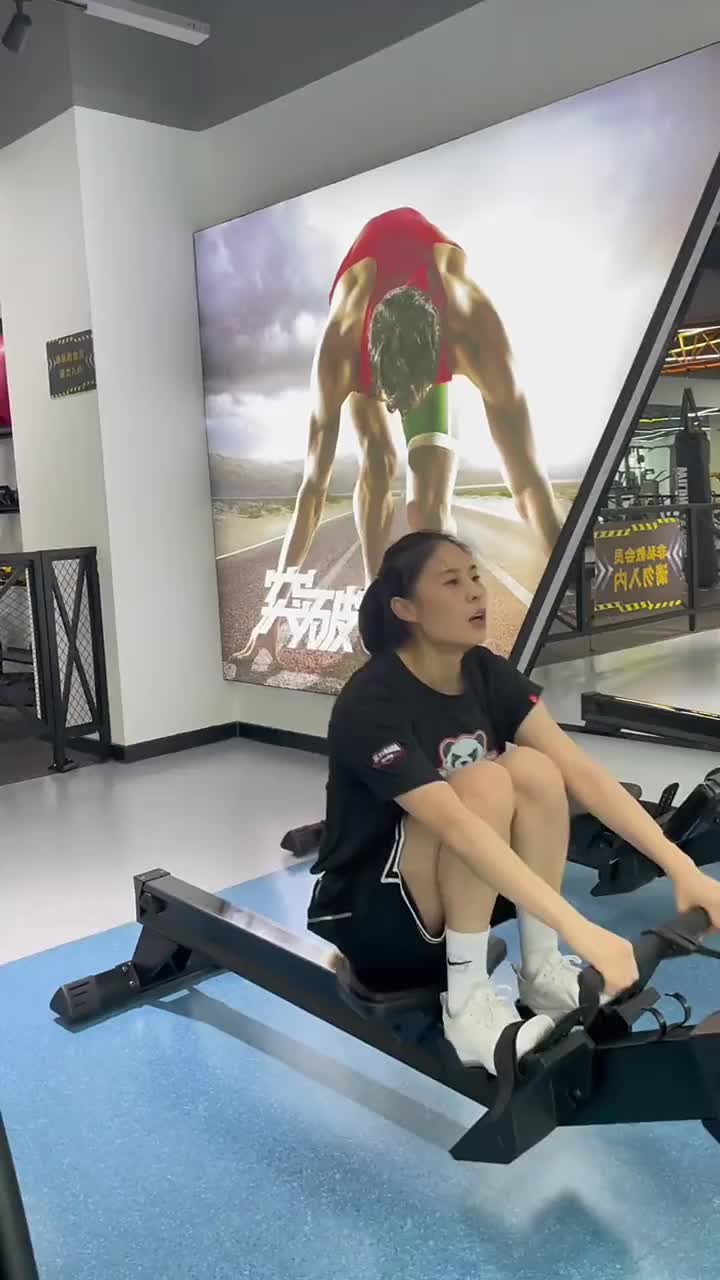 这谁顶得住中国女篮队员王思雨晒个人日常