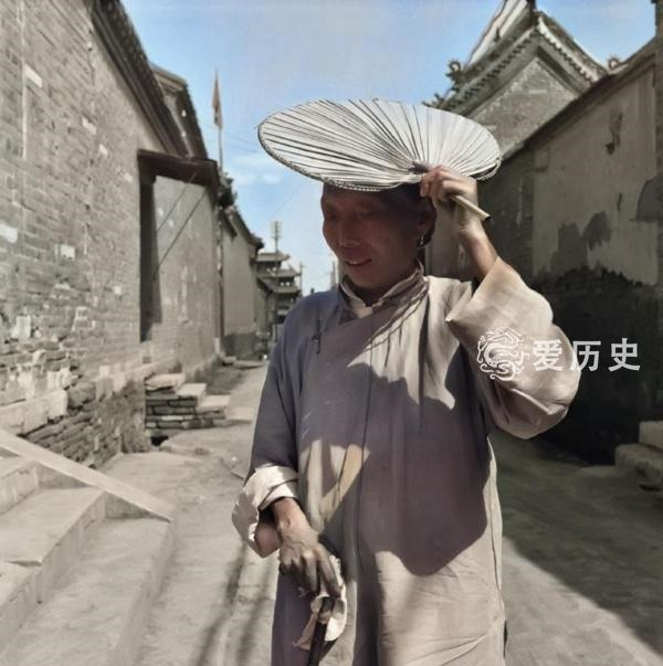 民国时德国女摄影师镜头下的北京城上色彩照重现那时生活画卷