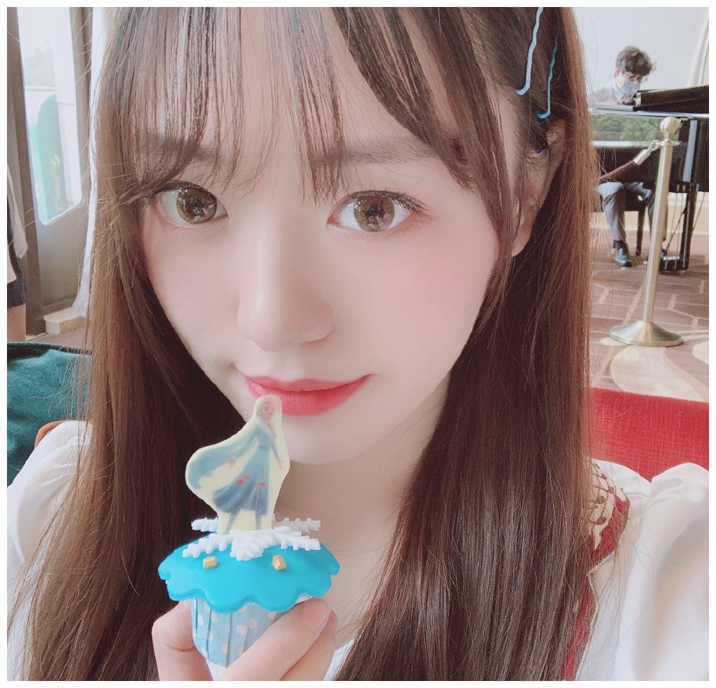 女团snh48万丽娜的图集