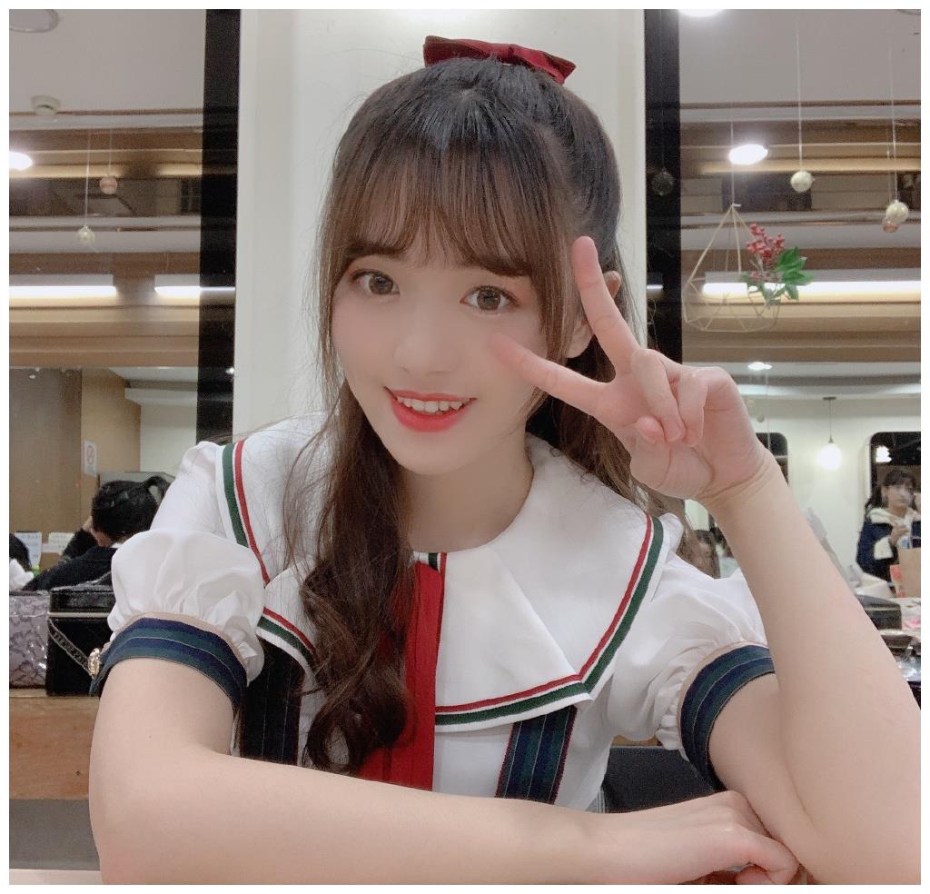 女团snh48万丽娜的图集