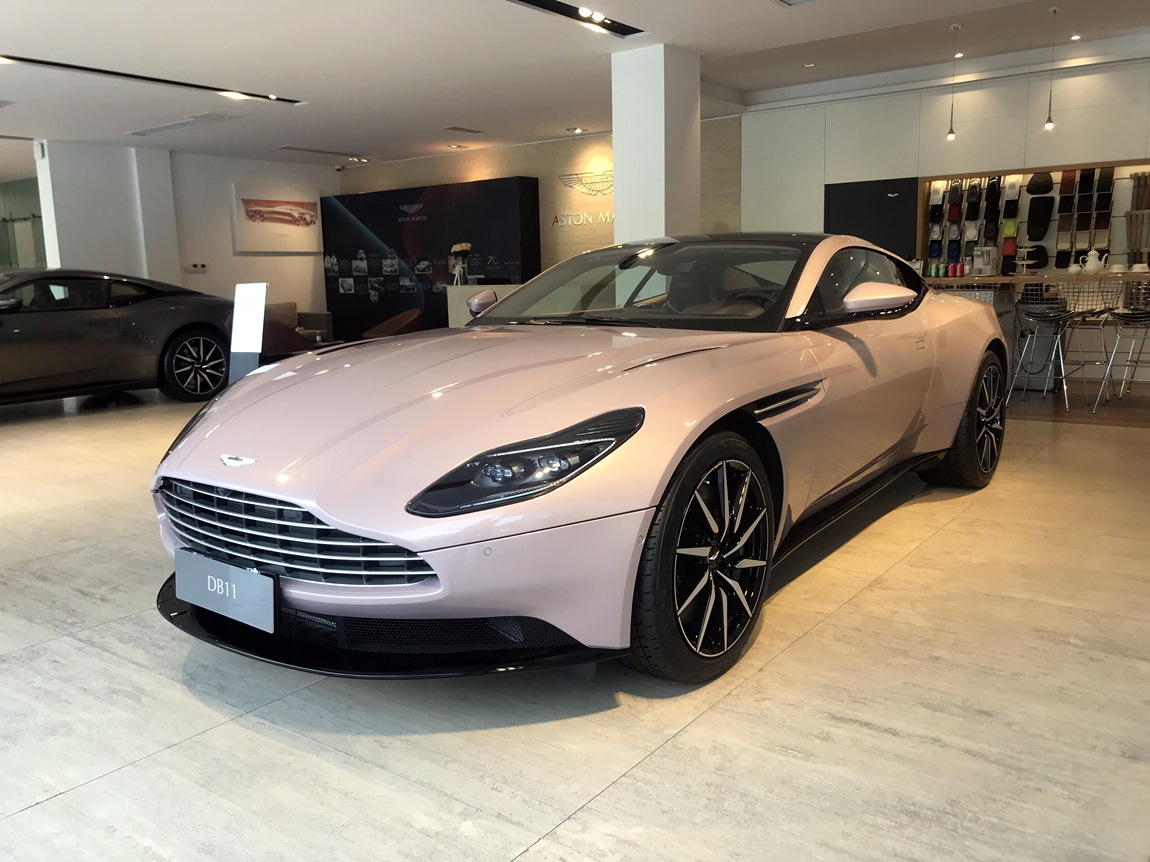 阿斯顿马丁 db11 v8 珍珠粉/巧克力棕_高清图集_新浪网