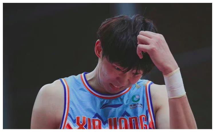 周琦确认加盟墨尔本凤凰队!首度发声:提升自己,继续为男篮贡献休闲区蓝鸢梦想 - Www.slyday.coM 周琦确认加盟墨尔本凤凰队!首度发声:提升自己,继续为男篮贡献休闲区蓝鸢梦想 - Www.slyday.coM