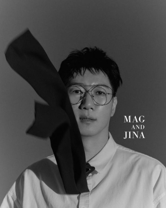 韩国艺人池石镇最新写真 多个造型显年轻